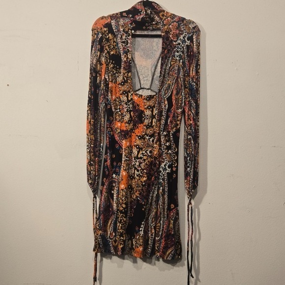 Free People Open-Back Dress With Tie Sleeves Size Medium 90s Y2K vibes Festival - Picture 2 of 8